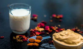 Clay Rose Milk Mask